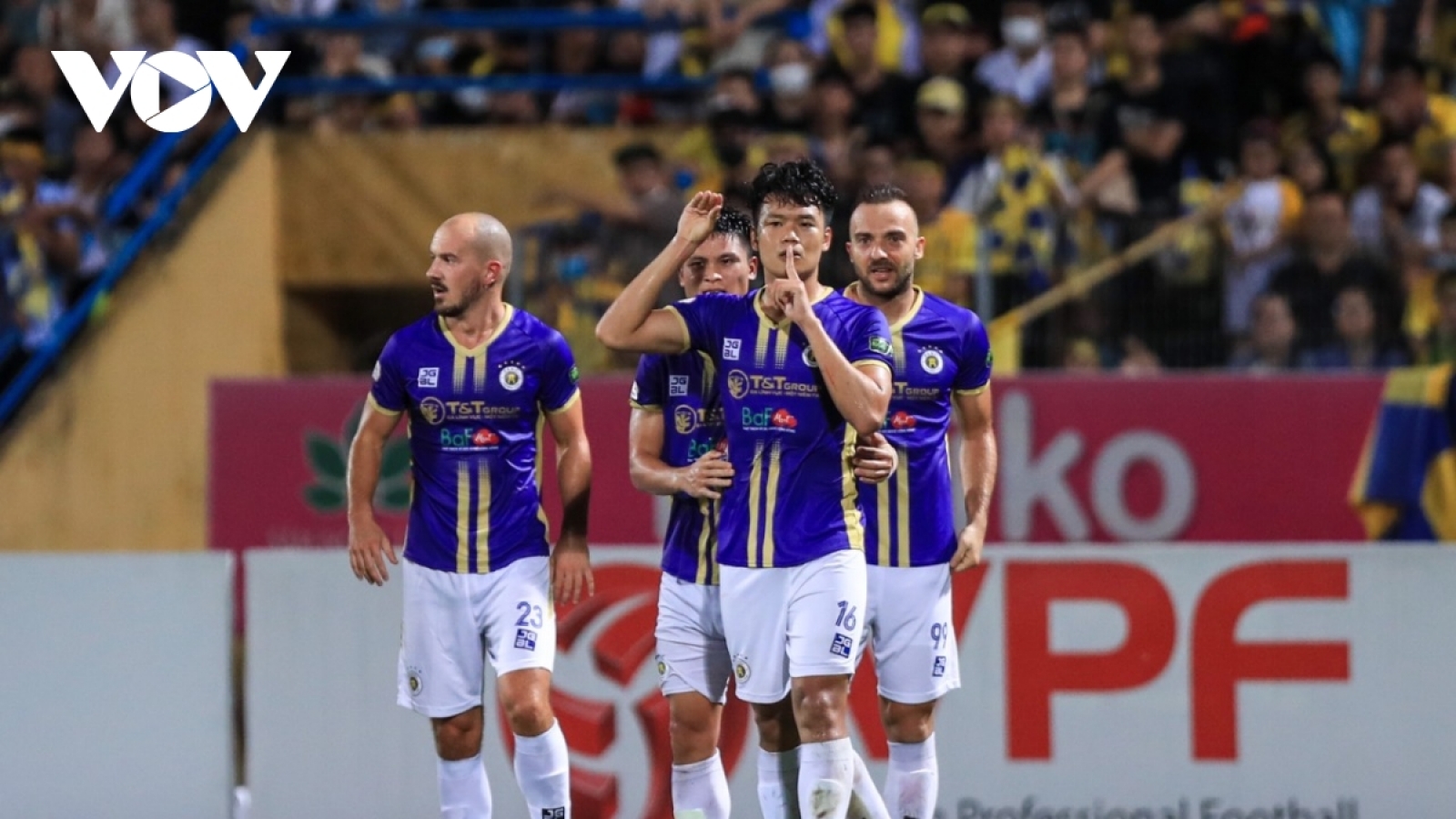 Hà Nội FC nổ “bom tấn” ngay trước trận đại chiến HAGL