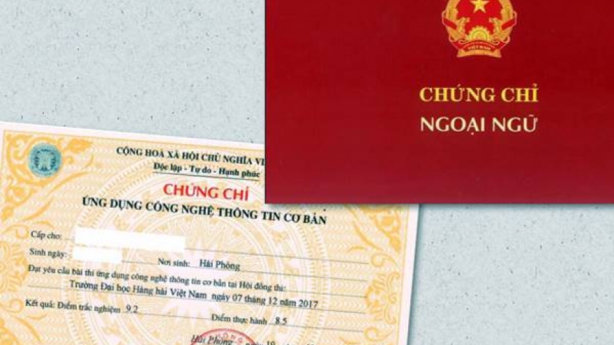 Bỏ chứng chỉ ngoại ngữ, tin học với viên chức phóng viên, biên tập viên