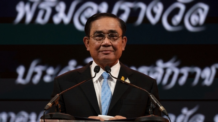 Thủ tướng Thái Lan Prayut bị tạm dừng nhiệm vụ