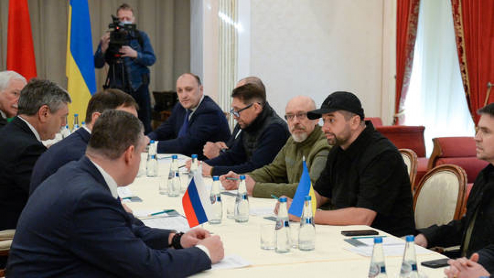 Ukraine nêu lý do không đàm phán với Nga