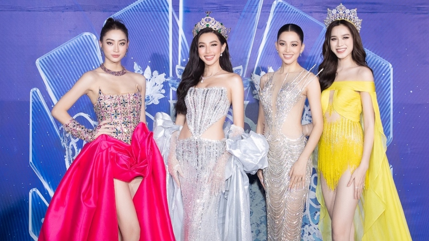 Thùy Tiên "đọ sắc" cùng Đỗ Thị Hà trên thảm đỏ chung kết Miss World Vietnam 2022