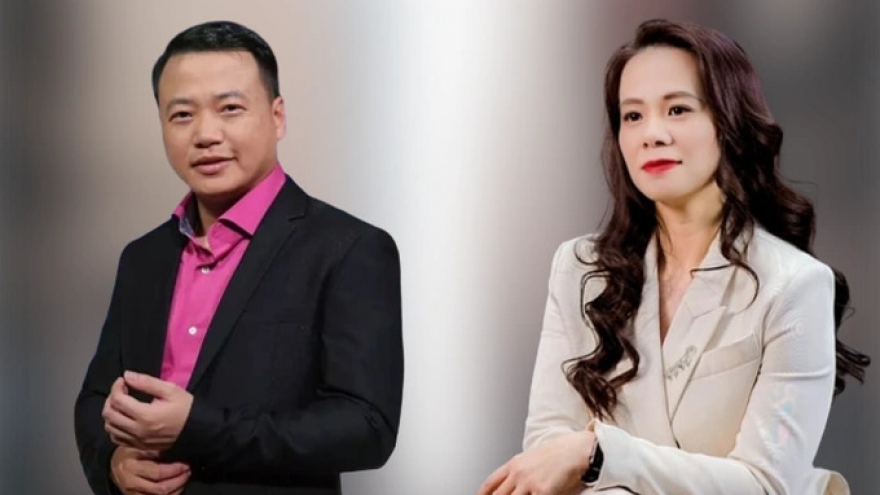 Chuyện showbiz: Vợ Shark Bình mời luật sư, khẳng định chưa nộp đơn ly hôn ra tòa