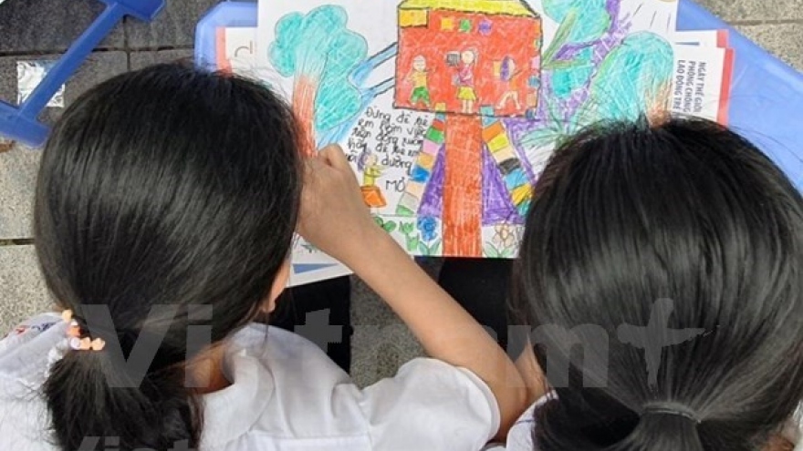 World Vision Vietnam holds workshop to combat child labour