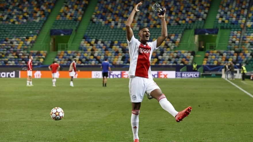 Ngày này năm xưa: Cầu thủ Ajax đi vào lịch sử Cúp C1 châu Âu 