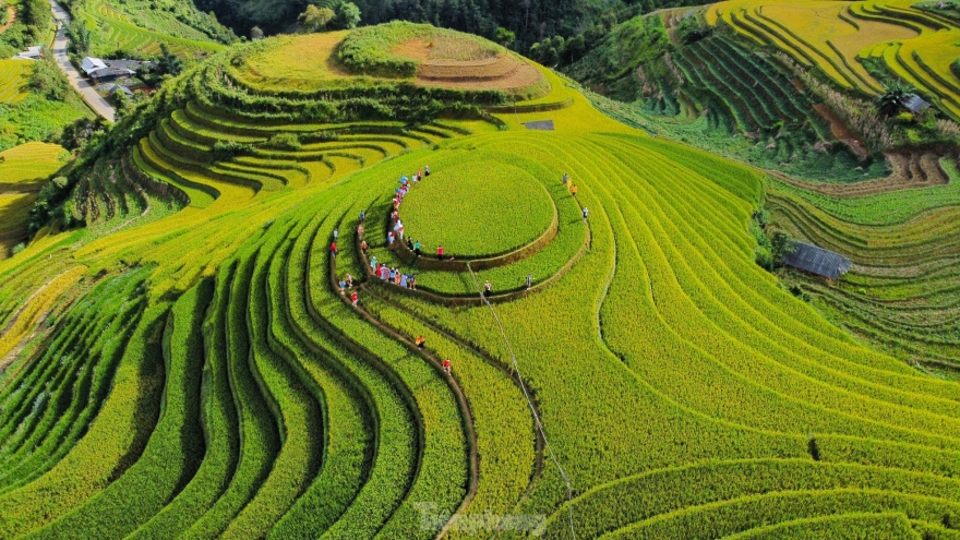 Mê mẩn ngắm tuyệt tác của núi rừng Tây Bắc