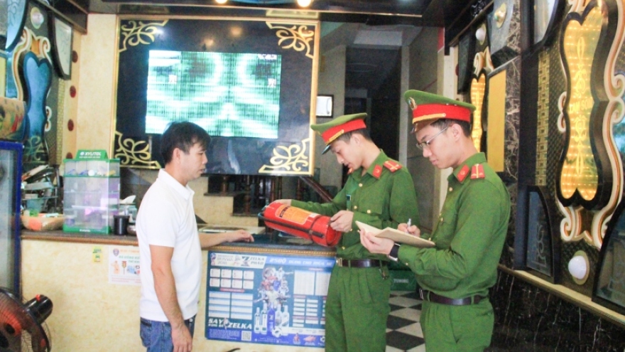 Sơn La tạm dừng hoạt động 13 cơ sở karaoke do không đảm bảo an toàn phòng cháy