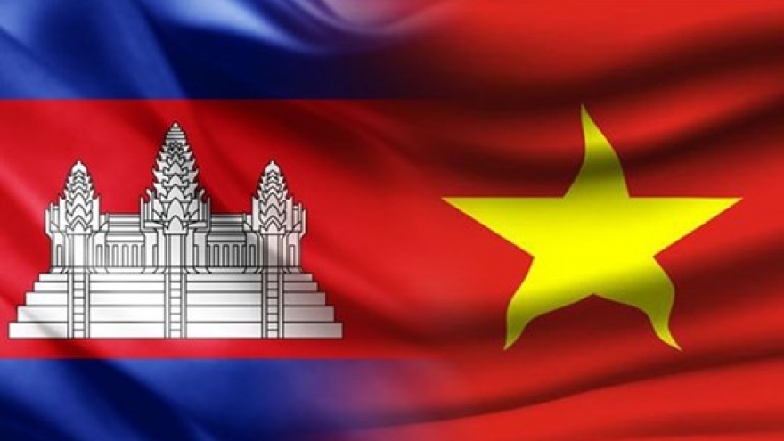 President of Cambodian NA pays official visit to Vietnam