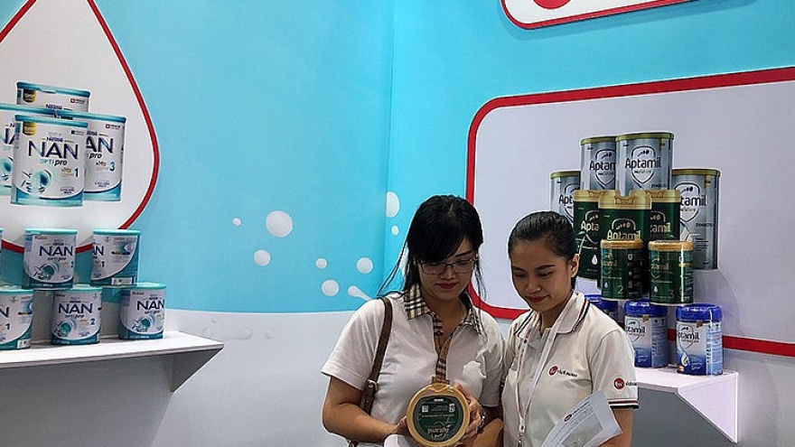 Baby products showcased at Hanoi international exhibition