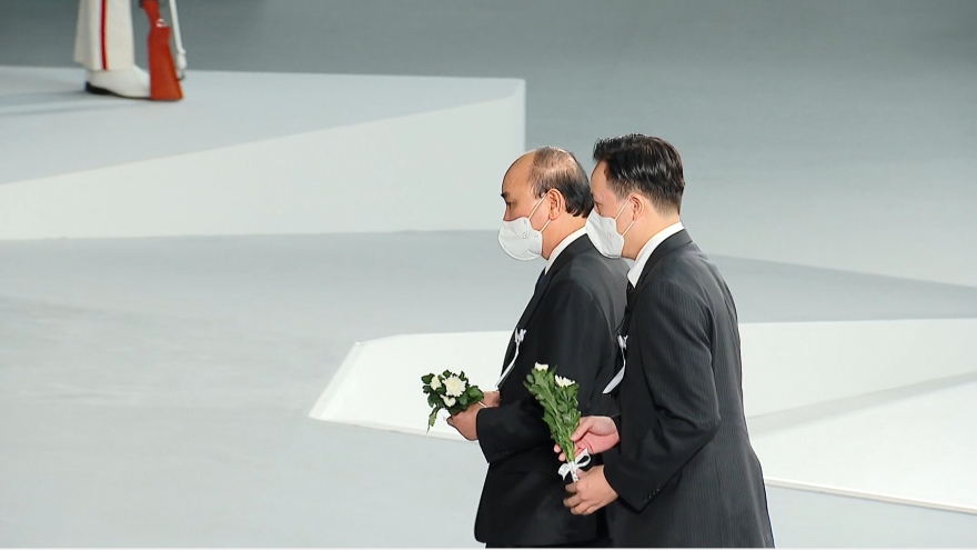 Chủ tịch nước dự cuộc gặp mặt cảm ơn sau Lễ Quốc tang cố Thủ tướng Nhật Bản