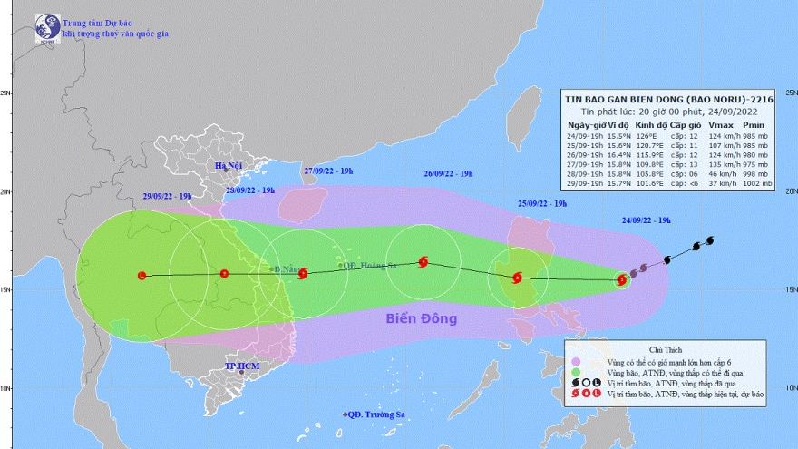 Bão Noru giật cấp 15 tiến gần biển Đông