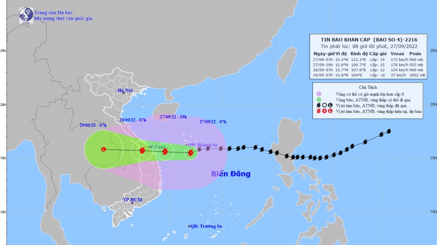 Bão số 4 cách đất liền khu vực Đà Nẵng-Quảng Ngãi khoảng 360km