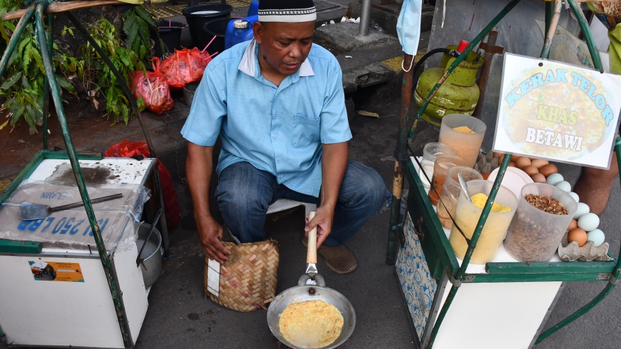 "Phiêu lưu vị giác" với những món ăn đường phố Indonesia