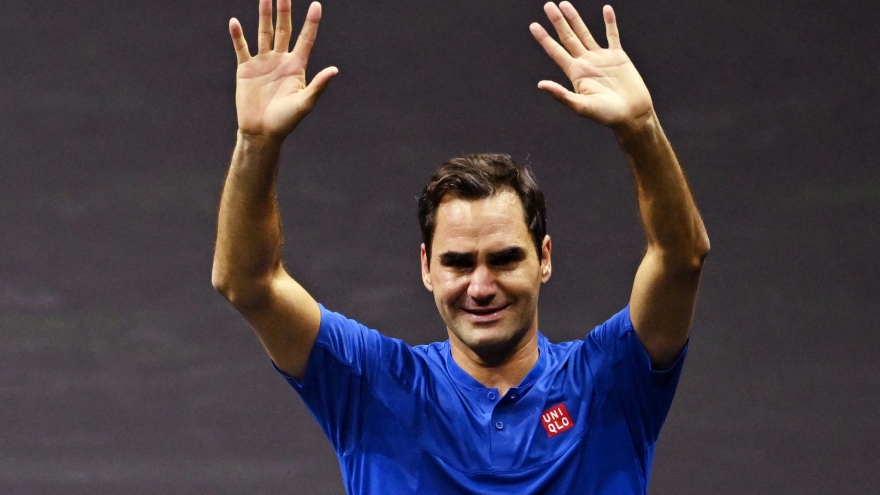 Roger Federer thua trận chia tay sự nghiệp