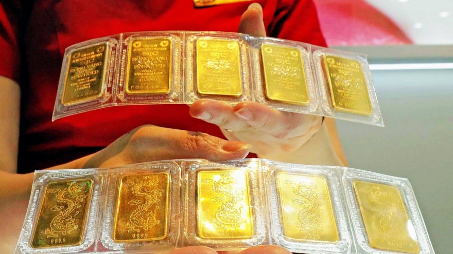 Giá vàng trong nước và thế giới cùng giảm trong phiên giao dịch đầu tuần