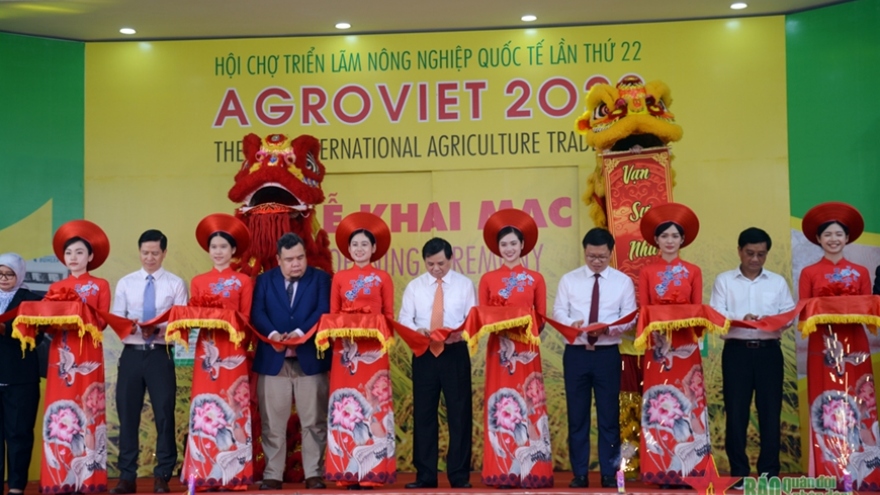 Hanoi welcomes start of AgroViet 2022 