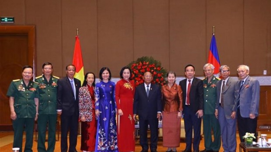 Vietnam, Cambodia promote solidarity, mutual support