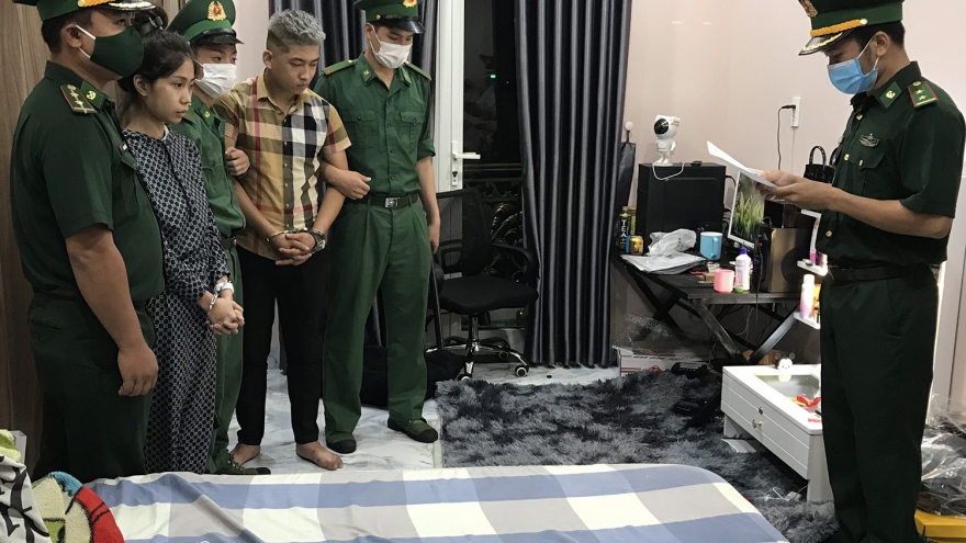Biên phòng Đà Nẵng bắt 2 đối tượng mua bán trái phép chất ma túy