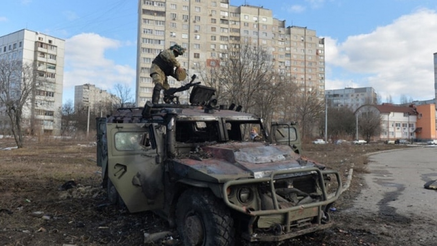 Nga tuyên bố tấn công Ukraine trên toàn chiến tuyến