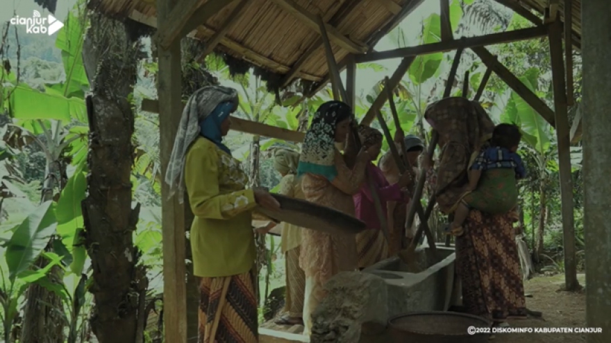 Bí quyết trường thọ của người dân làng Miduana tại Indonesia