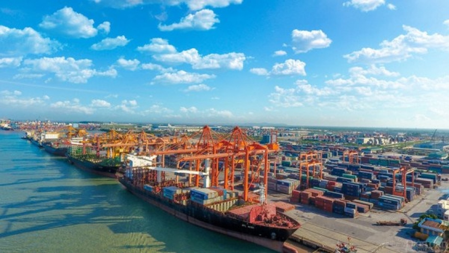 Roadmap to develop green ports in Vietnam