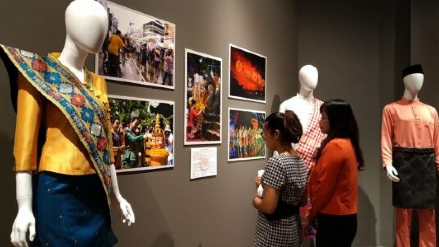 Hanoi to welcome opening of “ASEAN Cultural Colours” exhibition 