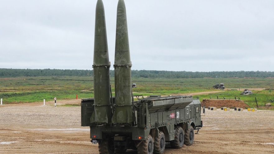Ukraine không thể bắn hạ tên lửa Iskander-M, S-300, Oniks của Nga