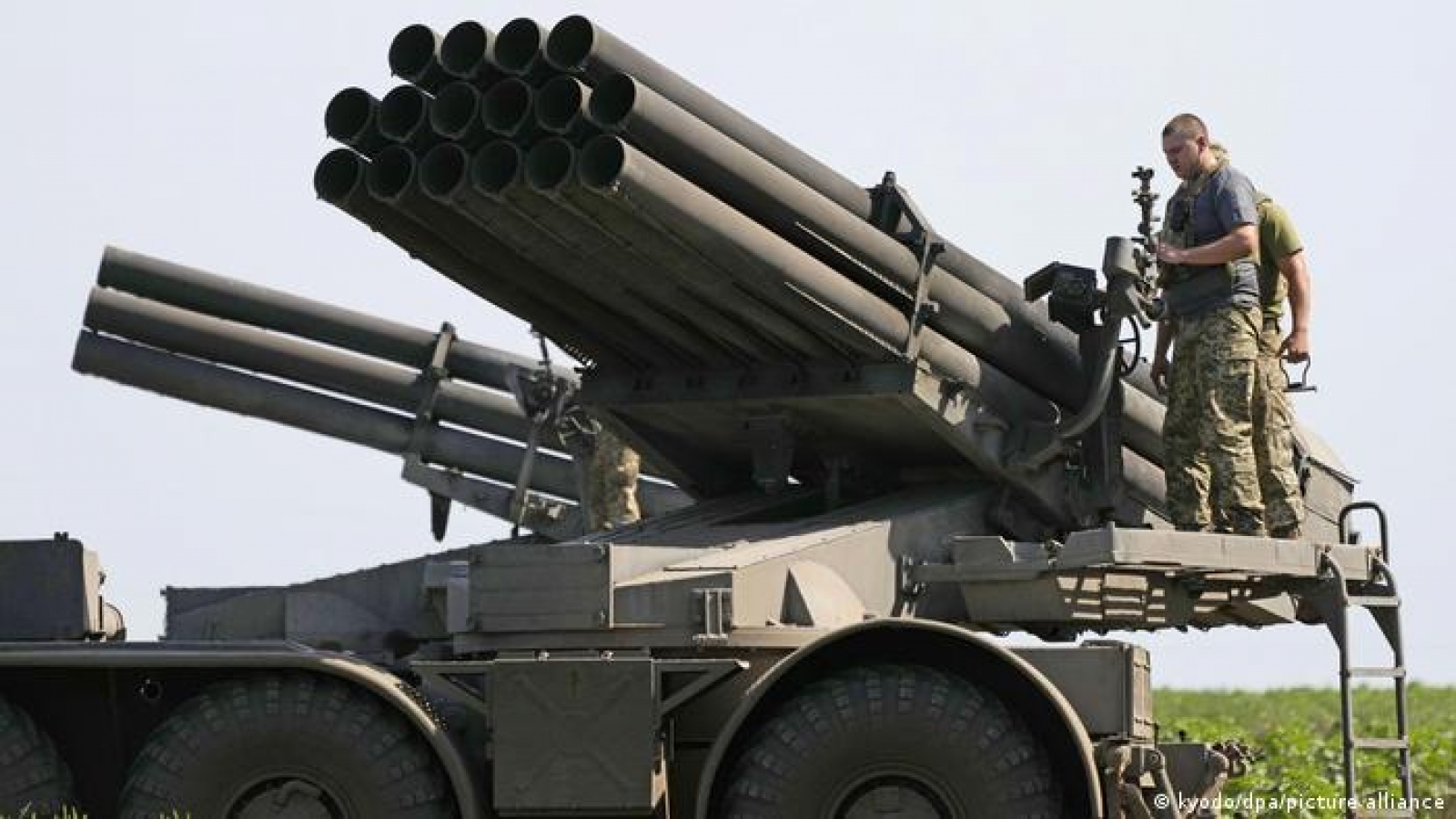 Sức ép khiến châu Âu khó giữ đà viện trợ cho Ukraine