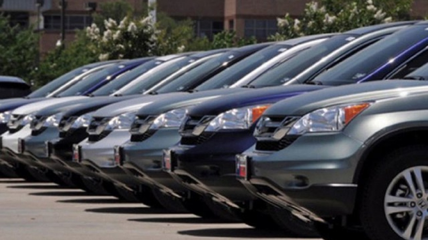 Dự kiến nâng giá trần mua ôtô công phục vụ công tác chung lên 950 triệu đồng/xe