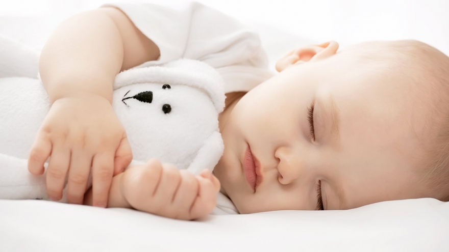 Những cách để ru em bé ngủ nhanh chóng