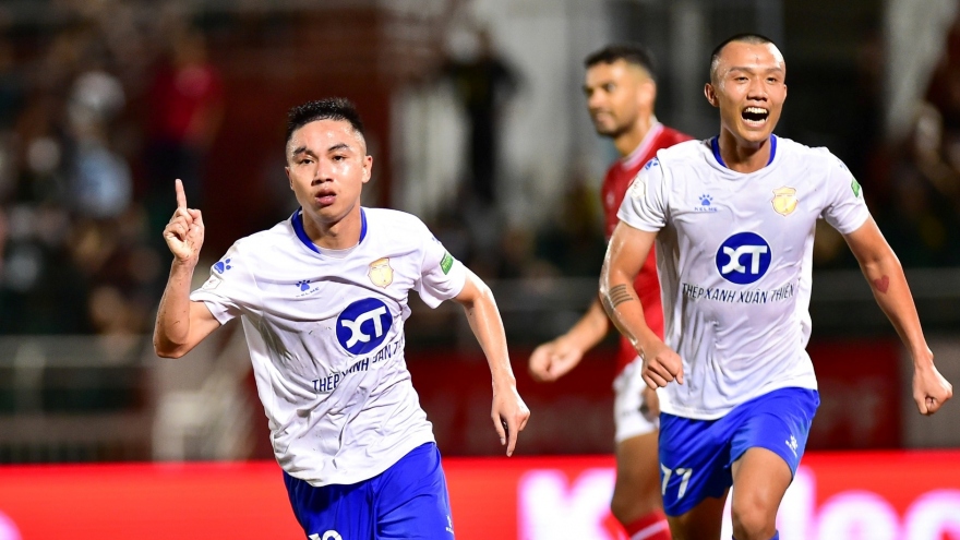 Bảng xếp hạng V-League 2022 sau vòng 15: Nam Định gây ấn tượng mạnh