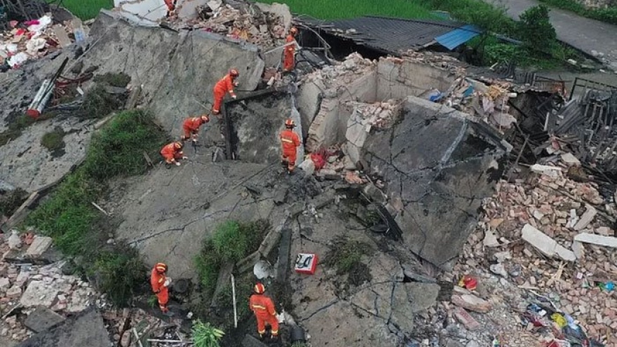 Động đất 6,8 độ richter ở Tứ Xuyên (Trung Quốc), 7 người thiệt mạng