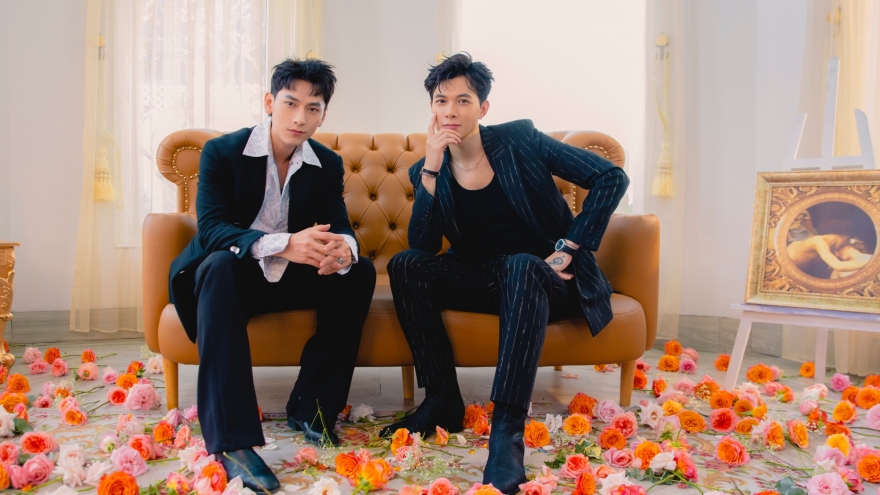 Isaac, Anh Tú "đốn tim" với phiên bản RnB của "Ngồi yên anh sang ngay"