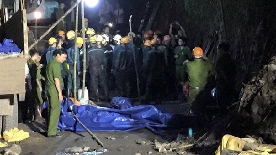 Hai công nhân tử vong do va chạm mìn câm ở Quảng Ninh