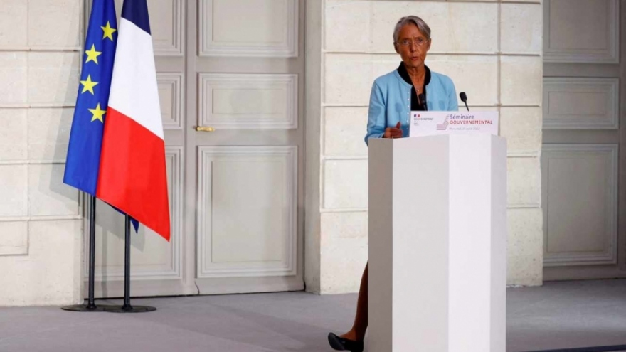 Thủ tướng Pháp cảnh báo nguy cơ phải cắt điện trong mùa Đông