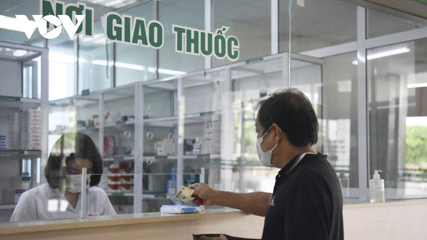 Gia hạn lưu hành 8.880 thuốc, nguyên liệu làm thuốc, vaccine và sinh phẩm y tế