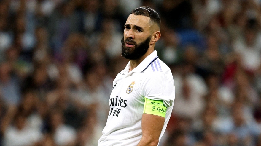 Benzema vô duyên khó tin, Real Madrid thắng sát nút Shakhtar