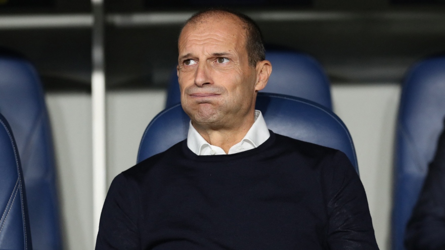 Juventus thua thảm Maccabi Haifa, HLV Allegri vẫn kiên quyết không từ chức