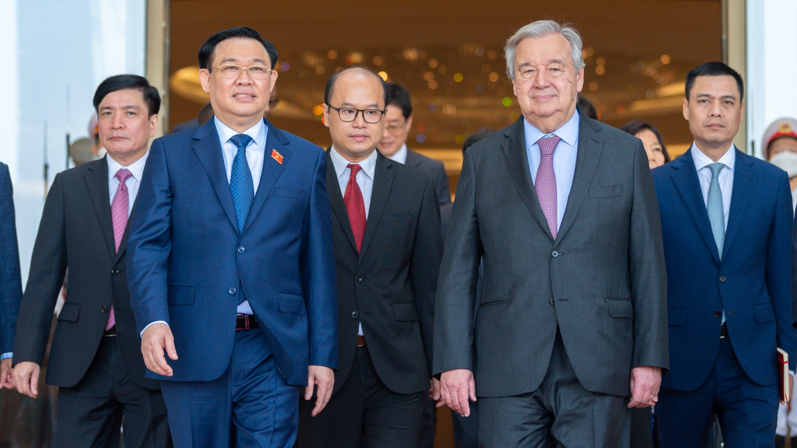 Chủ tịch Quốc hội Vương Đình Huệ tiếp Tổng Thư ký LHQ António Guterres