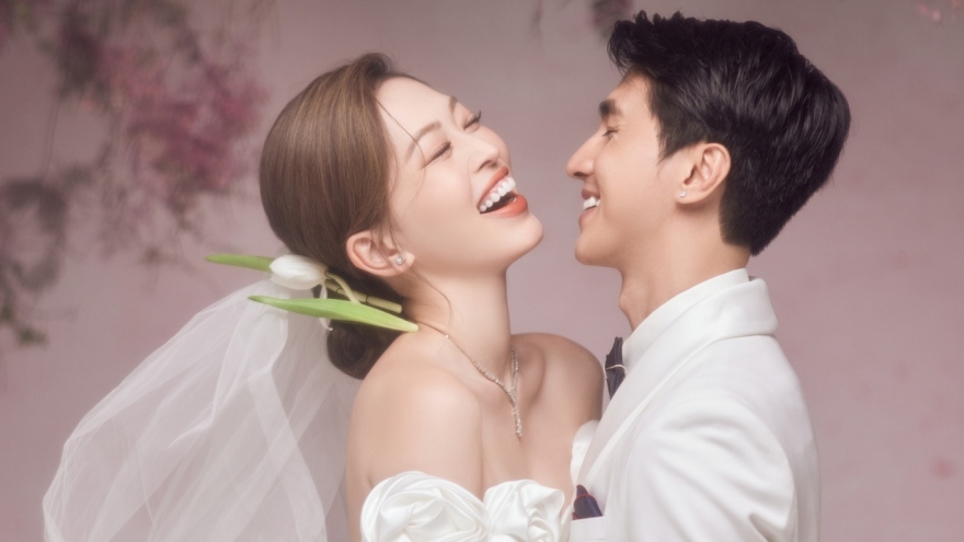 
        Ảnh cưới đẹp như tranh Hàn Quốc của Á hậu Phương Nga và diễn viên Bình An
                          
                      