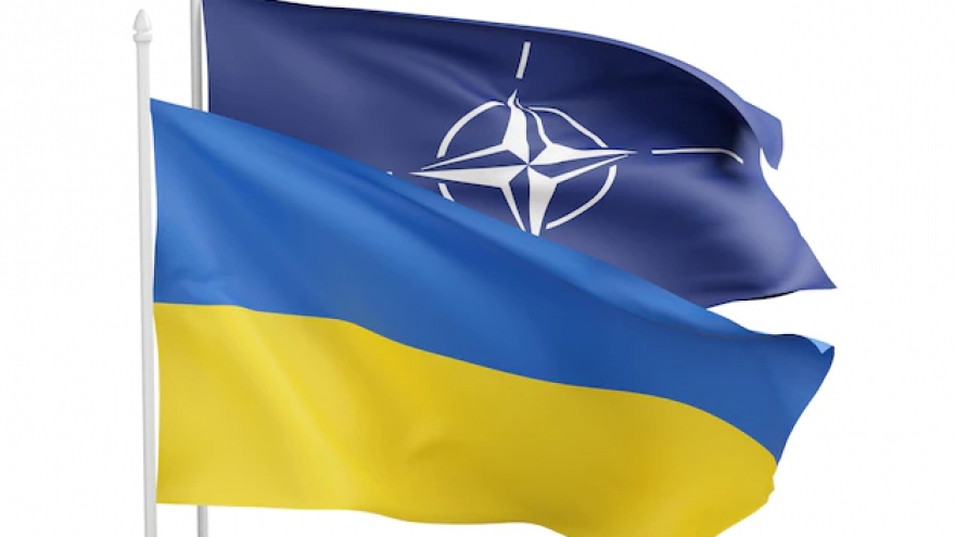 Lý do khiến Ukraine chưa thể sớm chạm vào “giấc mộng NATO”