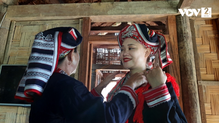 Nét đặc sắc trong lễ cưới của người Dao đỏ ở Tuyên Quang