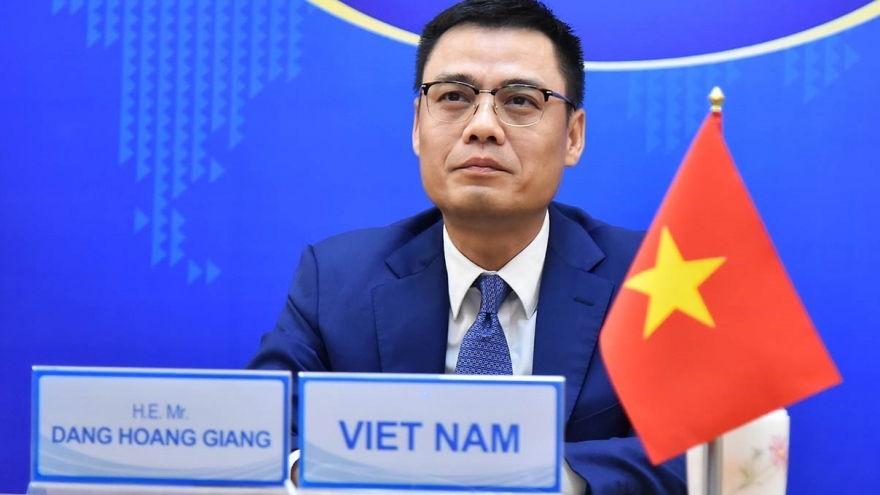 Vietnam calls for intensified disarmament efforts