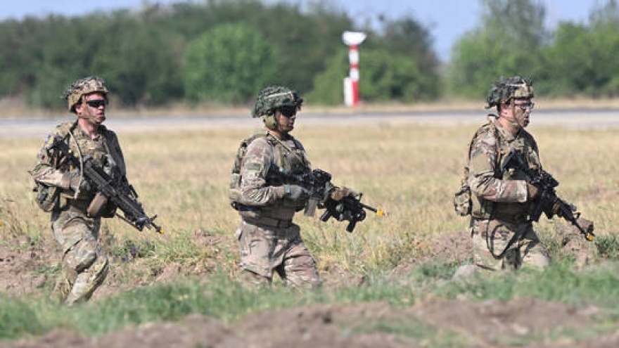 CBS: Sư đoàn dù tinh nhuệ của Mỹ sẽ vào Ukraine nếu nổ ra xung đột Nga - NATO?