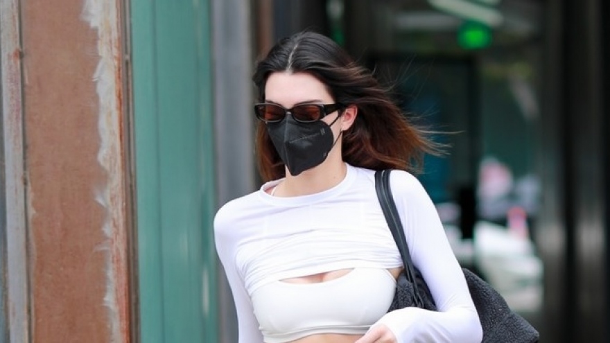Kendall Jenner nóng bỏng trên phố