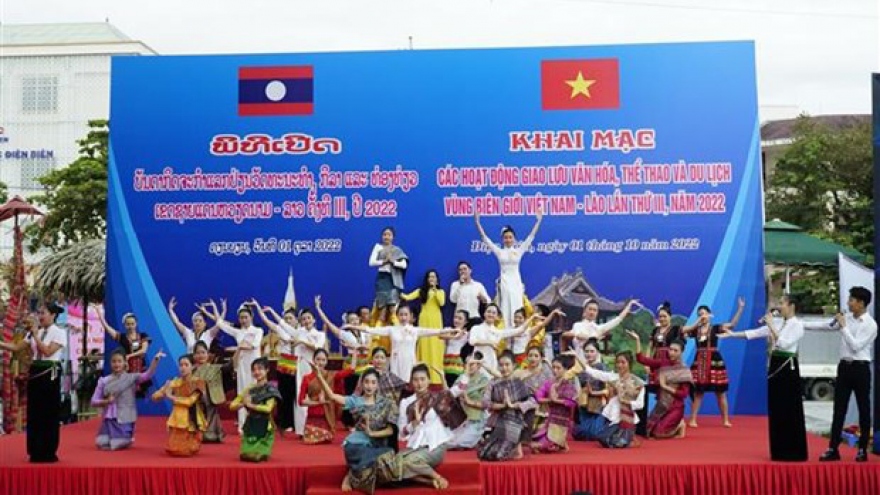 Dien Bien province hosts Vietnam-Laos border cultural festival