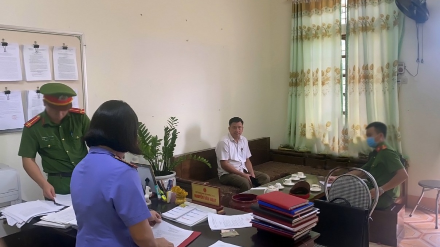 Khởi tố vụ chủ tịch xã ở Nghệ An lập khống hồ sơ xây dựng nhà văn hóa xóm