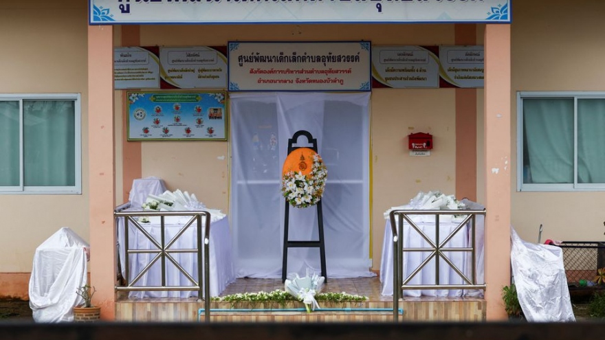 Vietnam extends condolences over bloody school shooting in Thailand