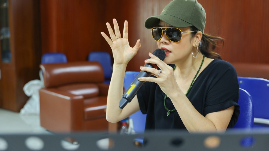 Thu Phương, Quang Dũng hăng say luyện tập cho liveshow "Tạ tình"