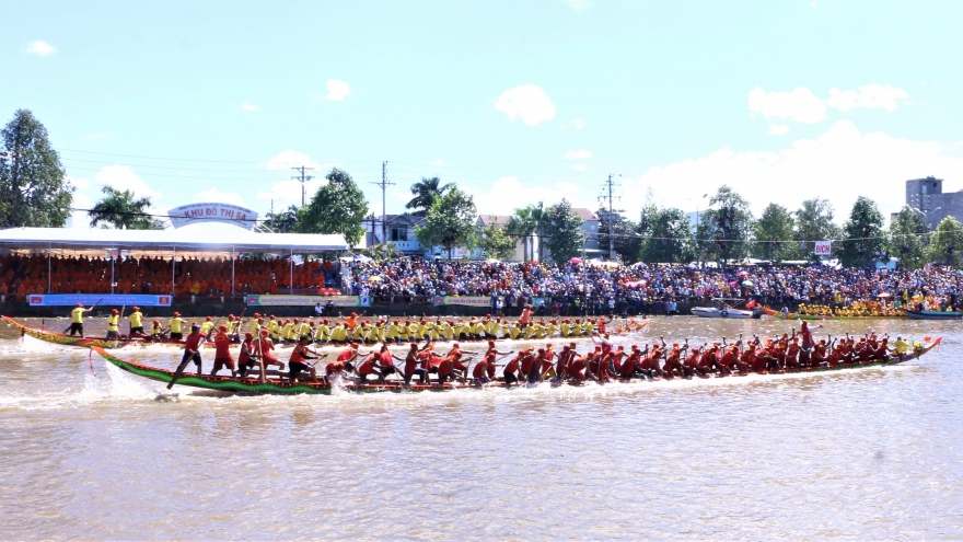 Lễ hội Oóc Om Bóc-Đua ghe Ngo Sóc Trăng lần thứ V, khu vực ĐBSCL năm 2022
