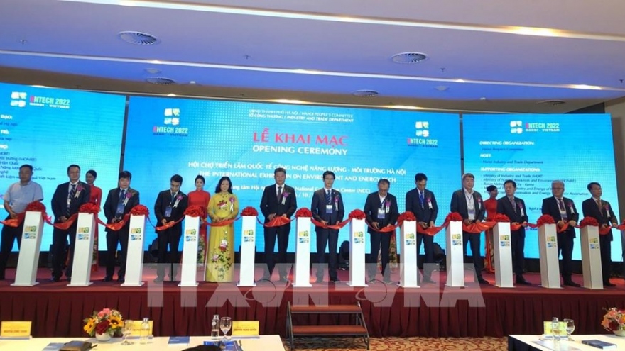 Energy and environmental technology exhibition opens in Hanoi